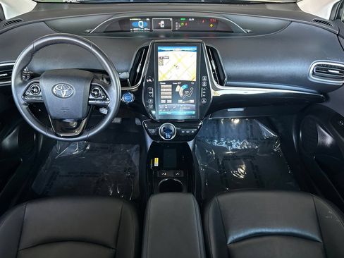 Certified 2022 Toyota Prius Prime XLE FWD image 14
