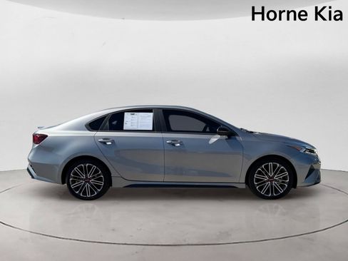 Used 2023 Kia Forte GT FWD image 3