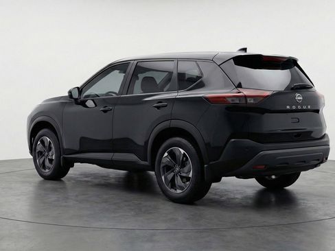 Used 2025 Nissan Rogue SV image 6