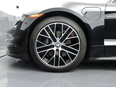 Used 2023 Porsche Taycan w/ Premium Package RWD image 6