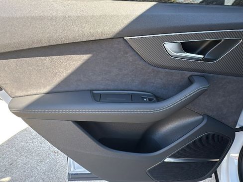 New 2026 Audi SQ7 Premium Plus AWD/4WD image 16