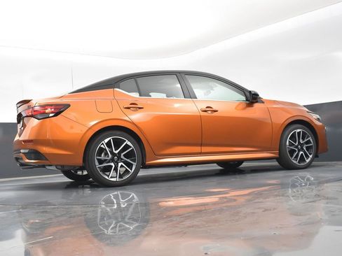 New 2025 Nissan Sentra SR w/ SR Premium Package image 41