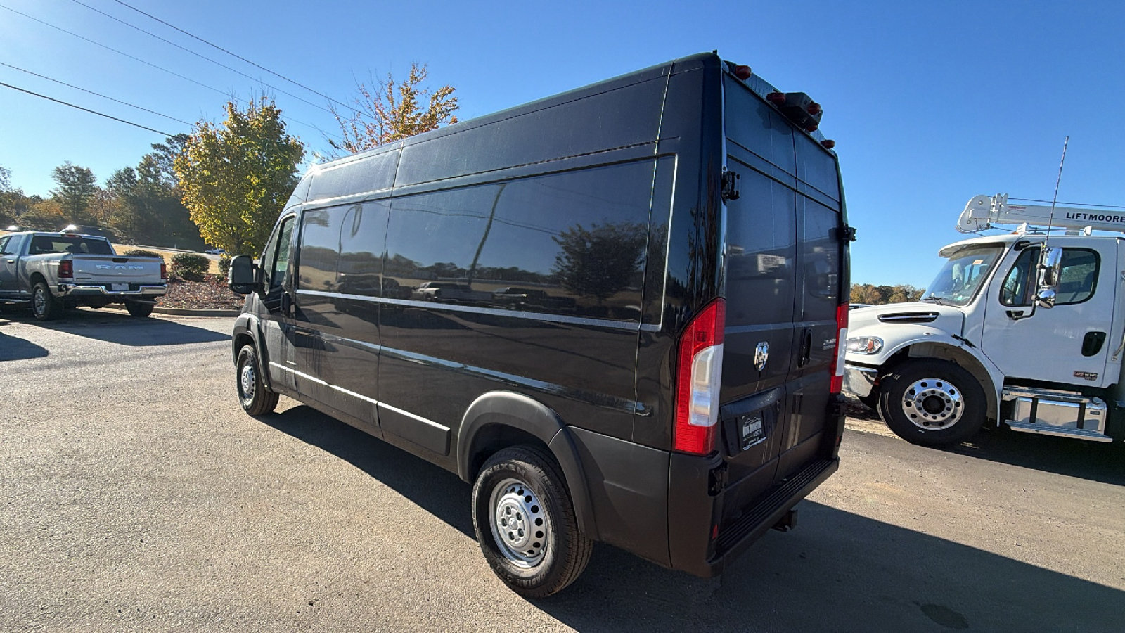 New 2027 RAM ProMaster 2500 w/ Convenience Group FWD image 10