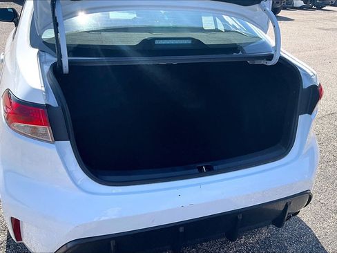 Used 2025 Toyota Corolla SE FWD image 19