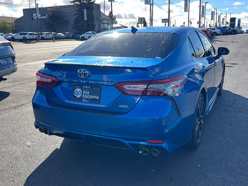 Used 2019 Toyota Camry XSE w/ Navigation Package FWD image 9