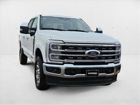 New 2025 Ford F250 King Ranch w/ Chrome Package image 8