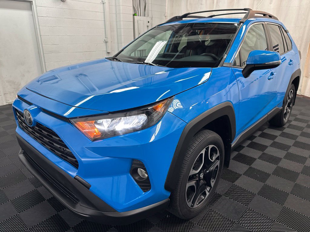 Used 2019 Toyota RAV4 Adventure AWD/4WD image 4