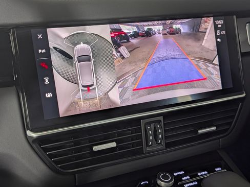 Certified 2023 Porsche Cayenne GTS AWD/4WD image 34