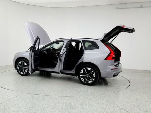 New 2026 Volvo XC60 B5 Plus w/ Climate Package image 12