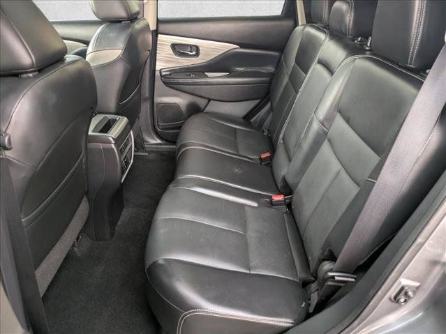 Used 2017 Nissan Murano SL w/ SL Technology Package AWD/4WD image 18