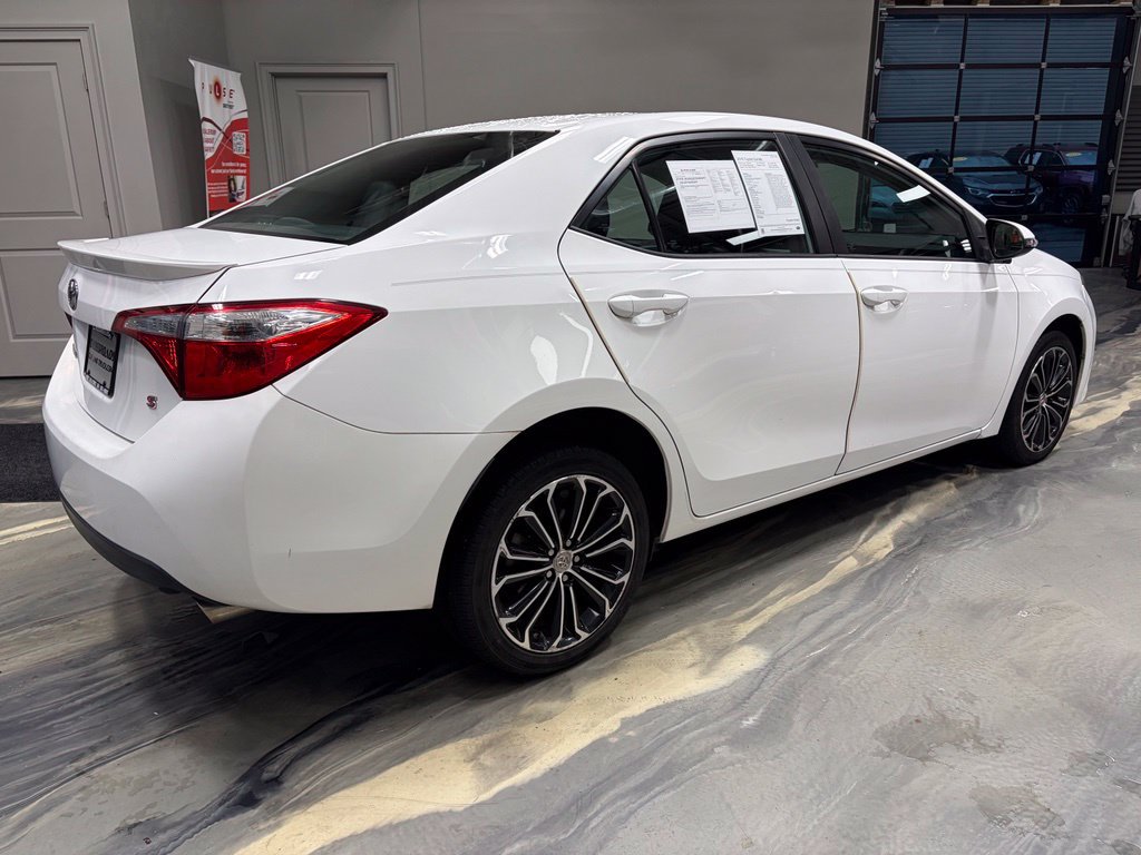 Used 2016 Toyota Corolla S FWD image 30