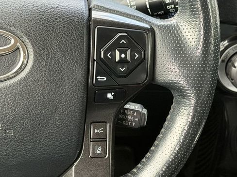 Certified 2023 Toyota 4Runner TRD Off-Road Premium w/ Off Road Premium Plus Package AWD/4WD image 15