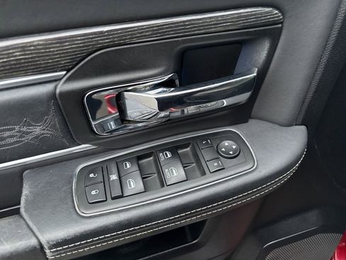 Used 2014 RAM 3500 Laramie Longhorn image 24