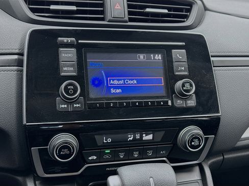 Used 2021 Honda CR-V LX image 9