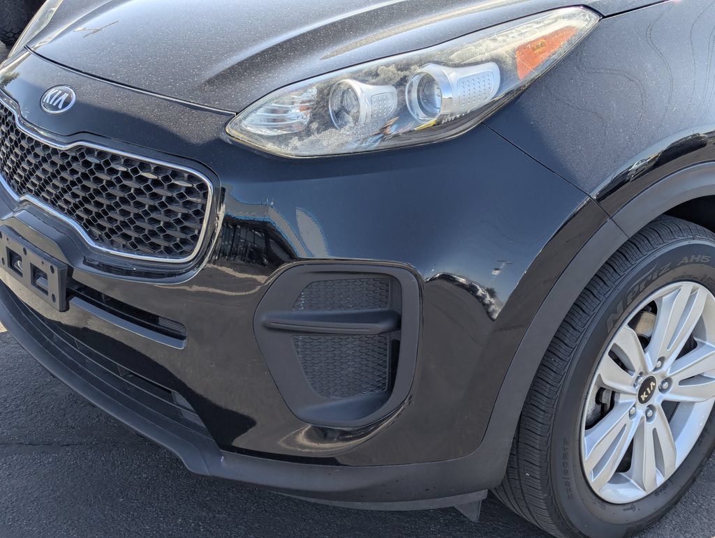 Used 2017 Kia Sportage LX FWD image 11