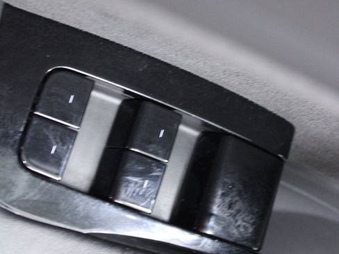 Used 2020 Tesla Model 3 Long Range image 40