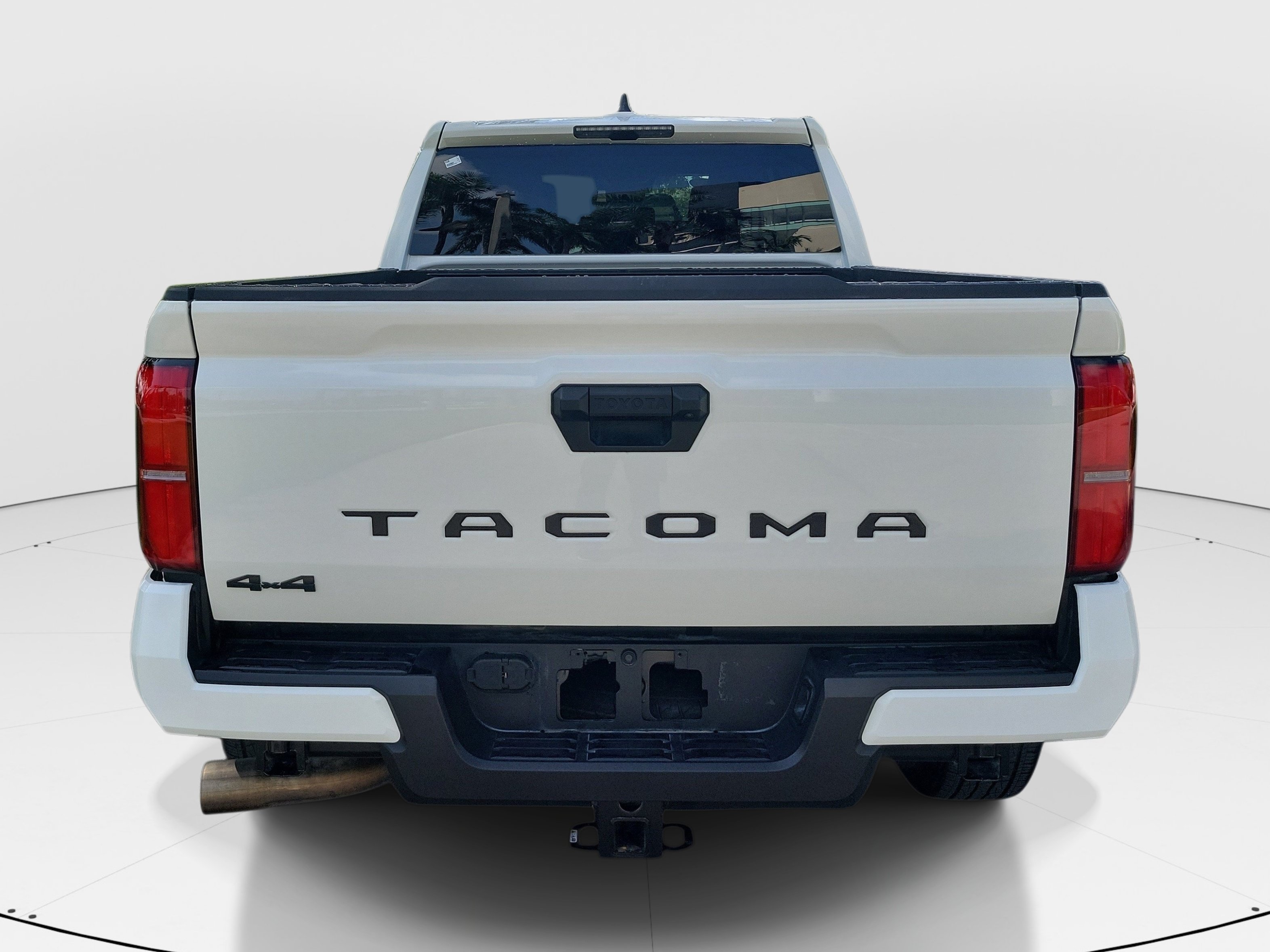 Certified 2025 Toyota Tacoma TRD Sport AWD/4WD image 6