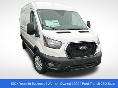 New 2024 Ford Transit 250 148 Medium Roof w/ Exterior Upgrade Package