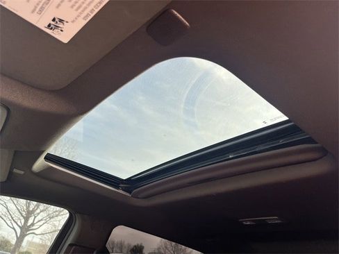 Used 2024 GMC Sierra 3500 Denali w/ Denali Reserve Package image 26