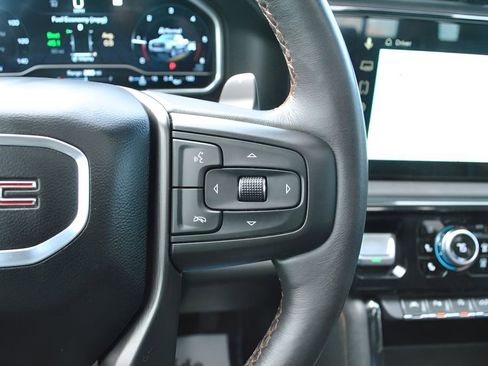 Used 2023 GMC Sierra 1500 AT4 w/ AT4 Premium Package image 7