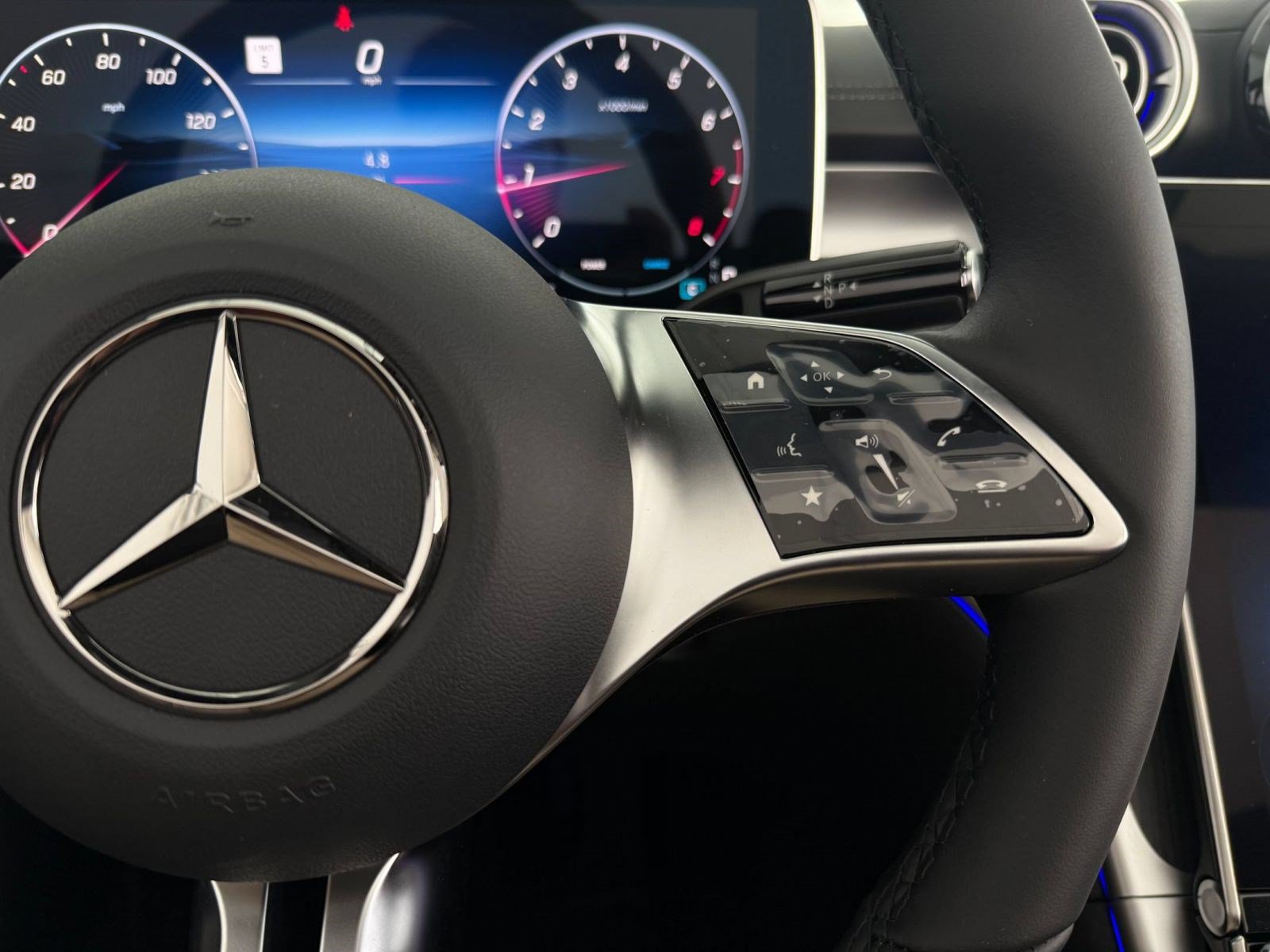New 2027 Mercedes-Benz CLE 450 4MATIC Cabriolet image 14