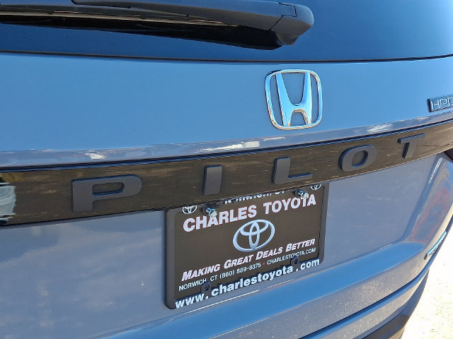 Used 2024 Honda Pilot Touring image 32