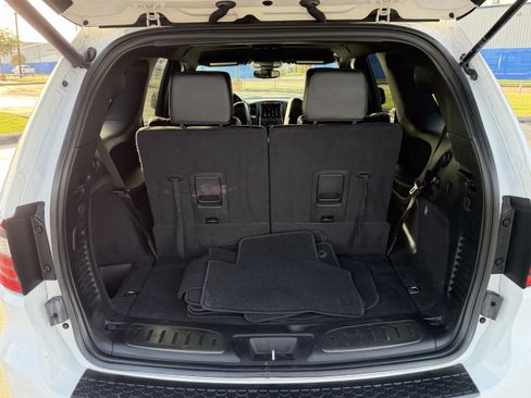 Used 2020 Dodge Durango R/T w/ Blacktop Package RWD image 32