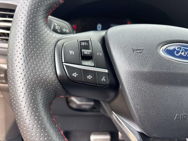 Used 2024 Ford Escape ST-Line AWD/4WD image 19