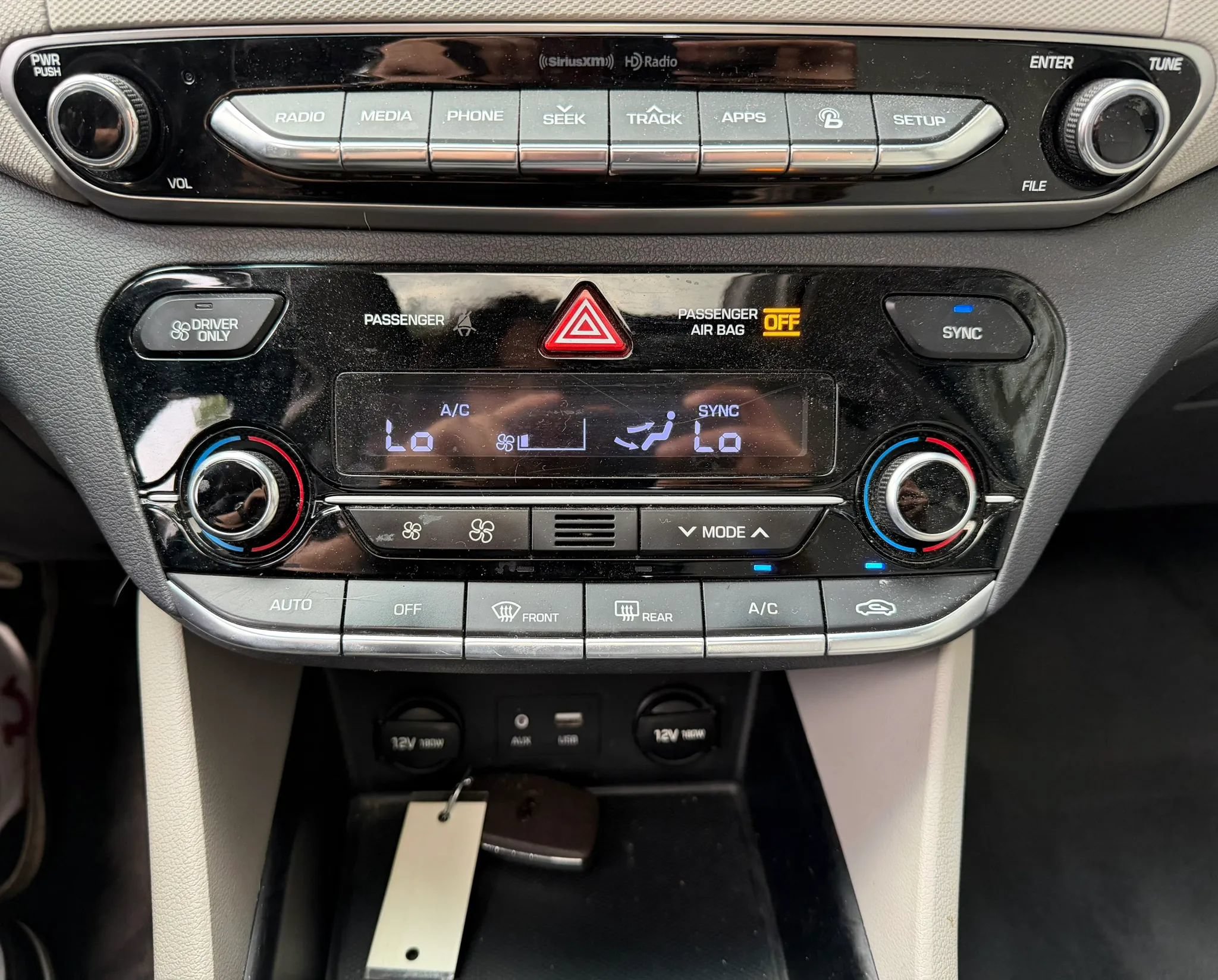 Used 2017 Hyundai Ioniq Limited FWD image 21