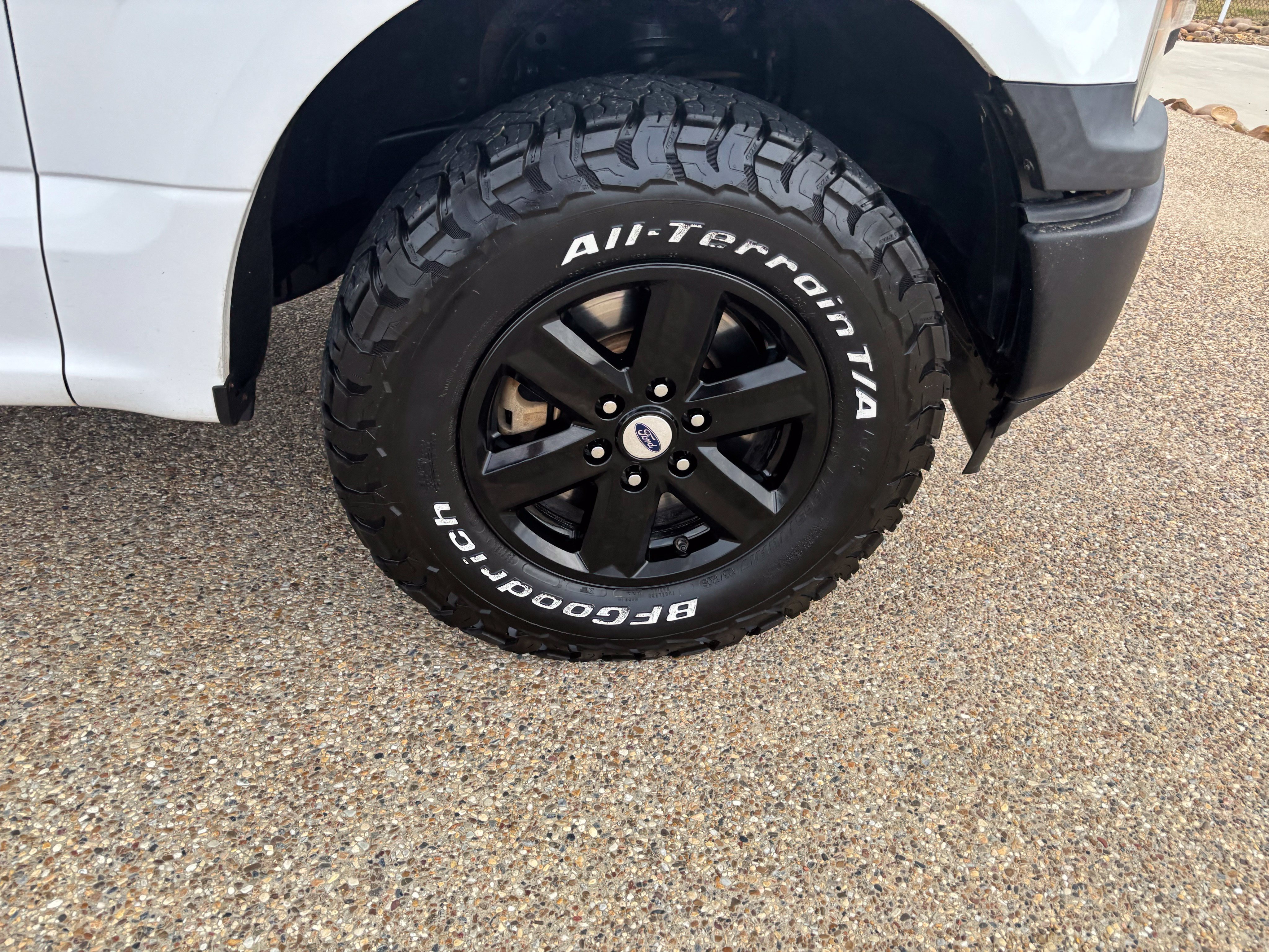 Used 2018 Ford F150 XL w/ Equipment Group 101A Mid AWD/4WD image 18