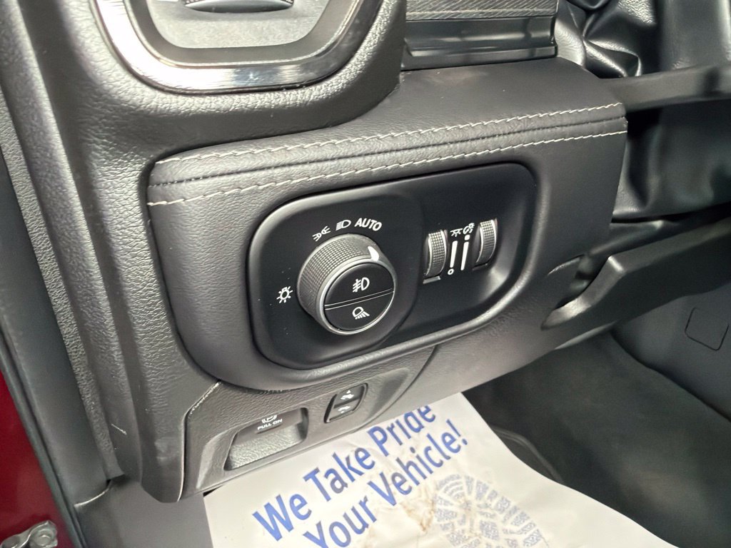 Used 2022 RAM 1500 Limited w/ Body-Colour Bumper Group AWD/4WD image 18