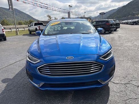Used 2019 Ford Fusion SEL image 22