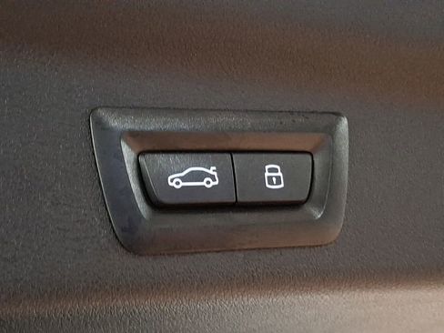 Certified 2023 BMW X1 xDrive28i w/ Premium Package image 27