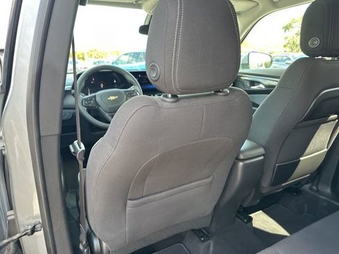 Used 2025 Chevrolet TrailBlazer LT image 31