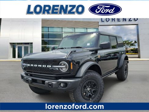 New 2026 Ford Bronco Badlands AWD/4WD image 1