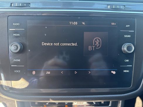 Used 2018 Volkswagen Tiguan SE image 15