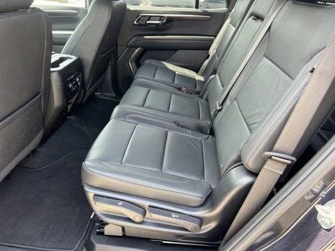 Used 2025 Chevrolet Tahoe LT RWD image 22