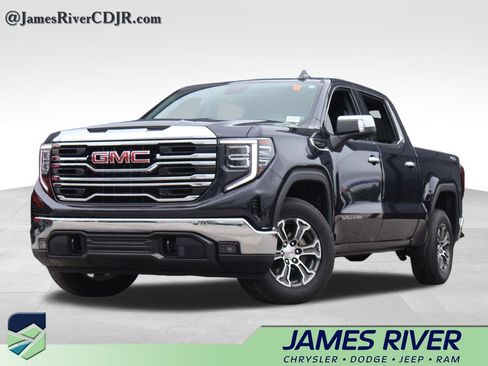 Used 2025 GMC Sierra 1500 SLT AWD/4WD image 1
