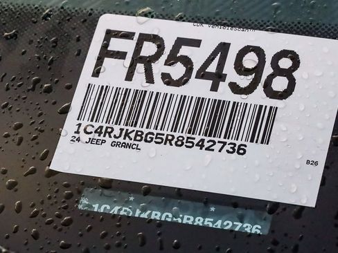 Certified 2024 Jeep Grand Cherokee L Limited w/ Luxury Tech Group II image 34