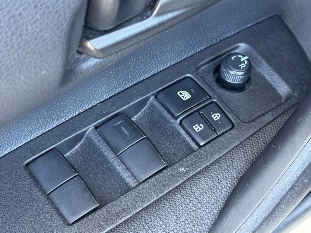 Used 2025 Toyota Corolla LE FWD image 17