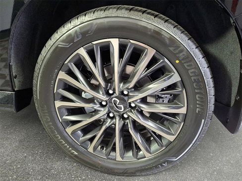 New 2026 INFINITI QX80 Autograph image 7