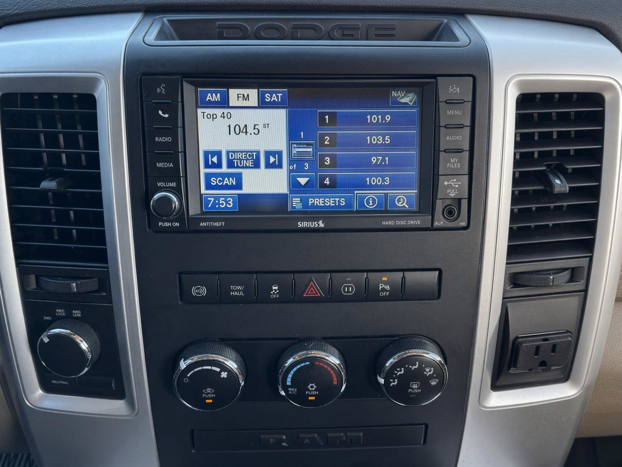 Used 2012 RAM 3500 Big Horn AWD/4WD image 17