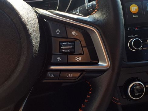 Used 2023 Subaru Crosstrek 2.5i Limited w/ Moonroof Package image 19