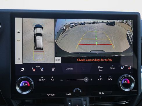 Used 2025 Lexus GX 550 w/ Accessory Package (Z1) image 23