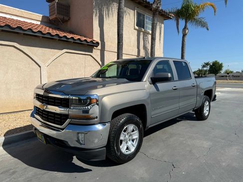 Used 2017 Chevrolet Silverado 1500 LT w/ All Star Edition AWD/4WD image 1