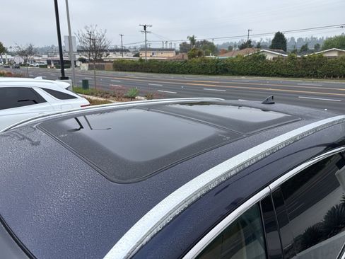 Used 2024 Genesis GV80 2.5T w/ Prestige Package image 3