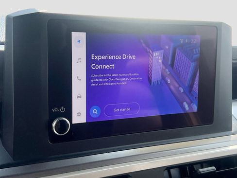 Used 2025 Toyota Tacoma SR5 image 13