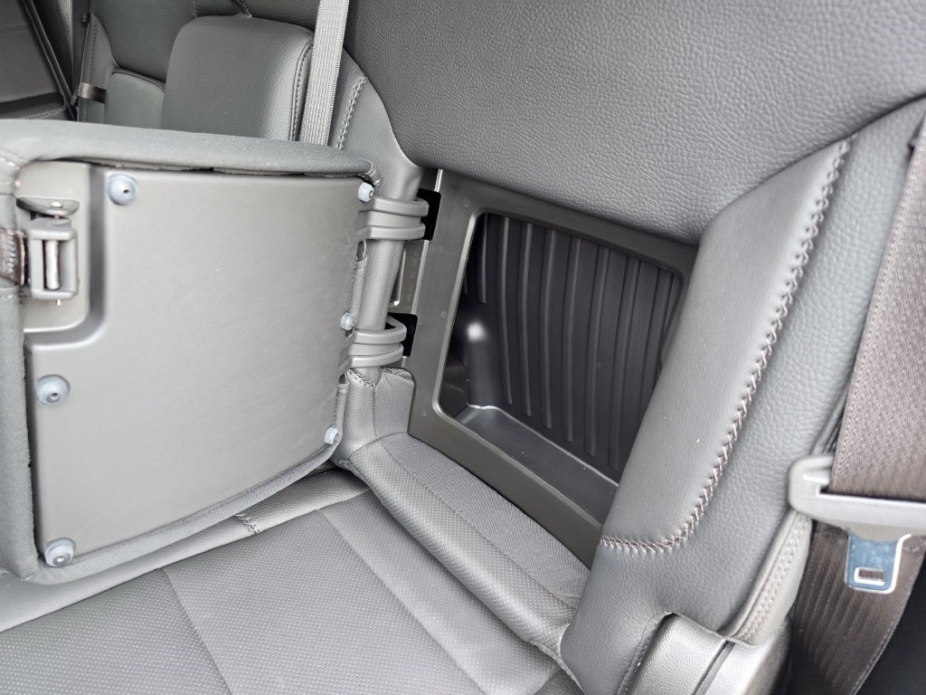 Used 2025 GMC Sierra 1500 Denali AWD/4WD image 38