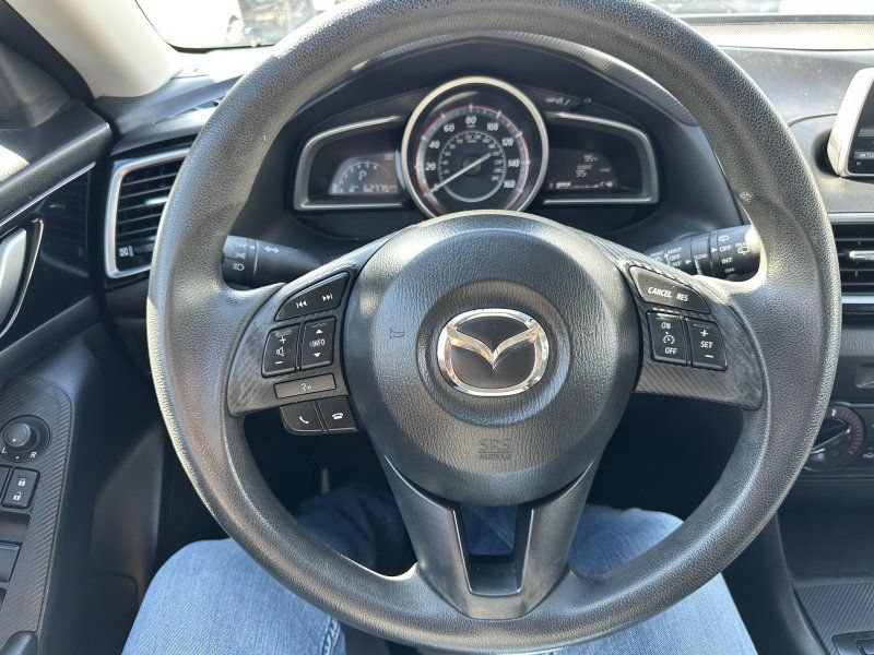 Used 2014 MAZDA MAZDA3 i Sport FWD image 16