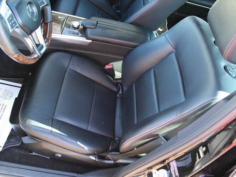 Used 2014 Mercedes-Benz E 350 E 350 Sport 4MATIC AWD 4dr Sed image 16